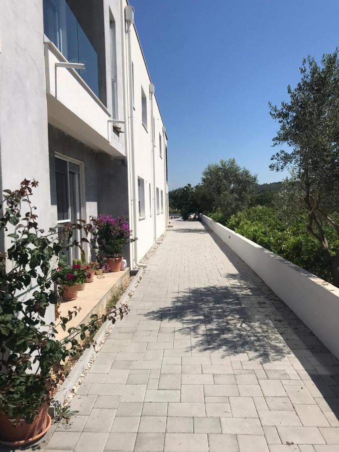 Apartment Perla ซูโกชัน ภายนอก รูปภาพ